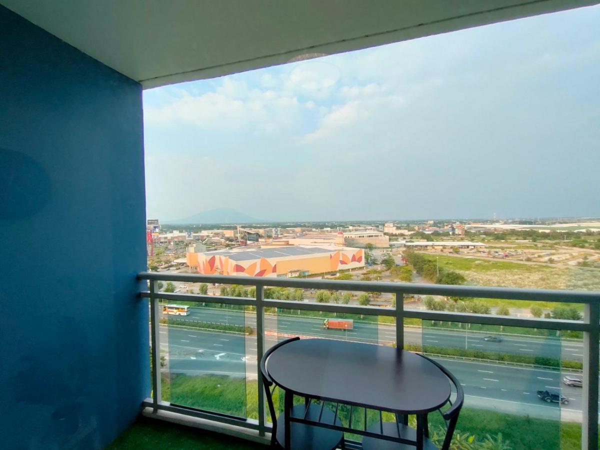 The Aces Crib At Azure North Pampanga Apart otel Dış mekan fotoğraf